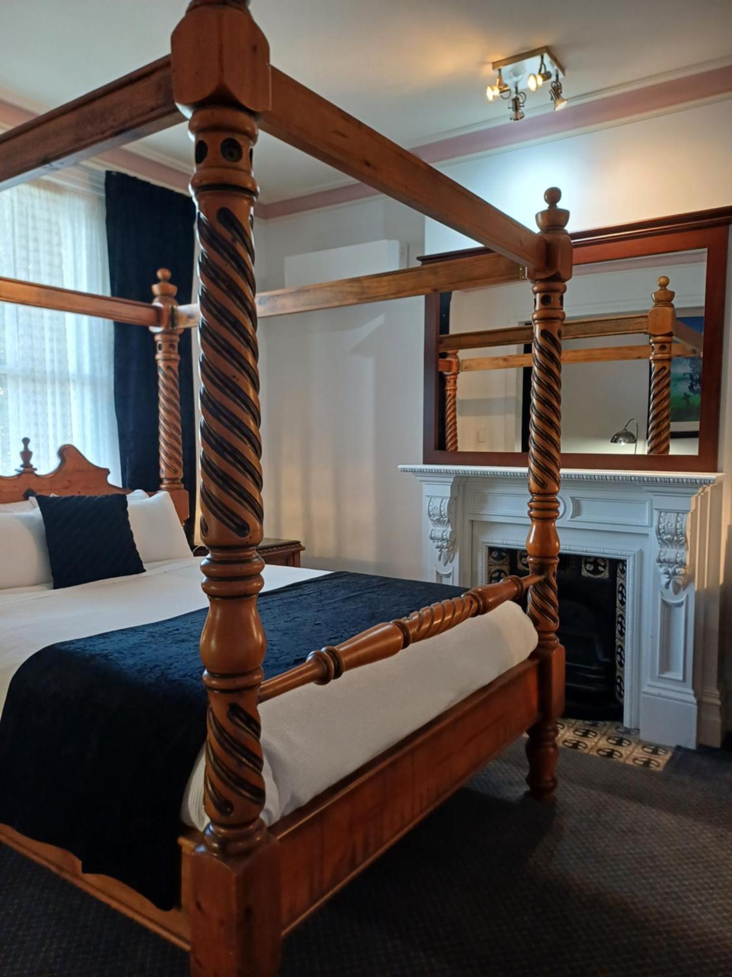 Art Hotel On York Лонсестон Екстер'єр фото