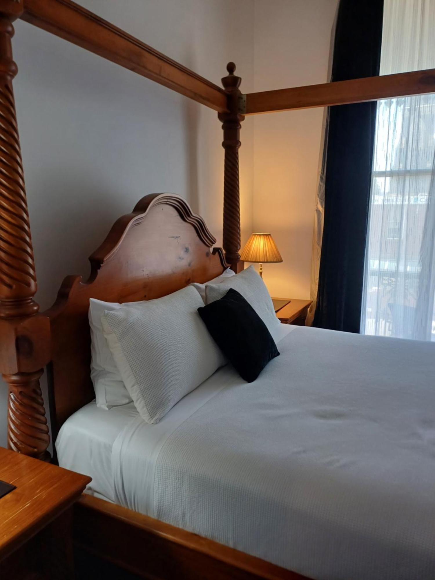 Art Hotel On York Лонсестон Екстер'єр фото